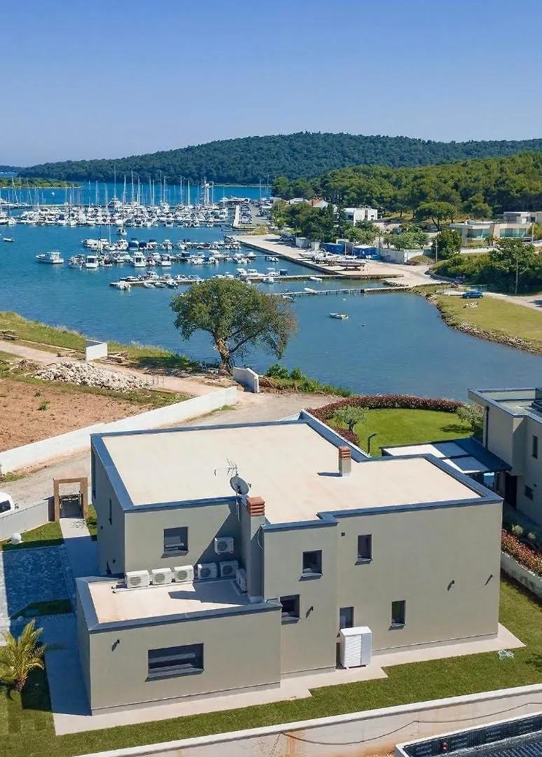 Villa Skalica Pomer - Medulin Sea View 0*,